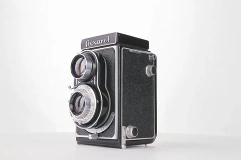 Rotating old camera Stock Footage 271369069