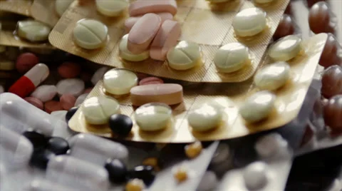 Rotating pills Stock Footage 34281375