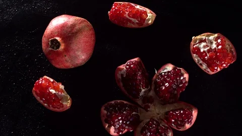 Rotating ripe red garnet closeup. Video stock 70156351