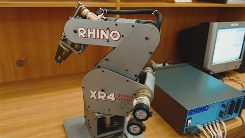 Rotating robot Stock Footage 116995941