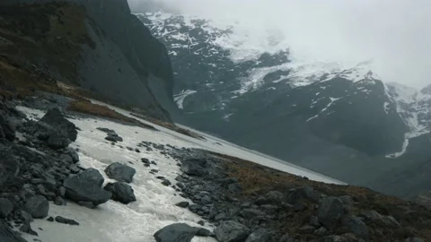 Rotating view of epic mountain river Stock Footage 140610793