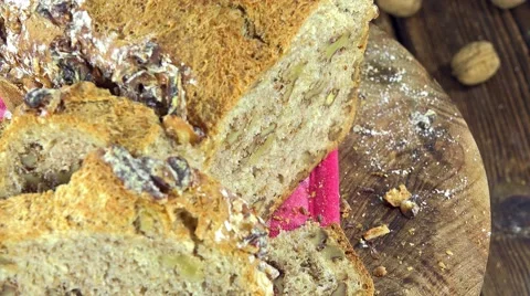 Rotating walnut bread (seamless loopable) Video stock 45310449
