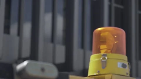 Rotating Yellow Light 스톡 동영상 133011958