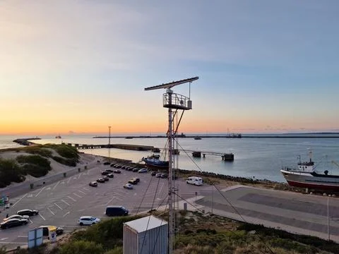 Rotationg phased array antenna for marine radar Foto stock