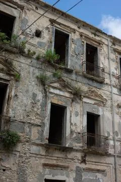 Rotten building Fotos de archivo