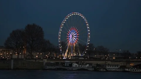 Roue de Paris on Place Concorde in the evening Stock Footage 70918316
