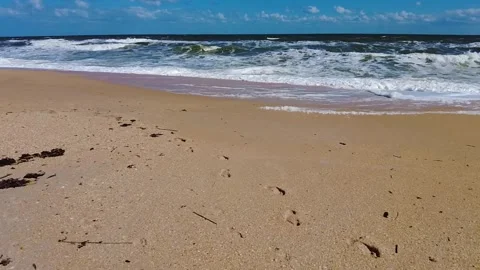 Rough Atlantic beach foot steps slow foam 2 Vídeo Stock 254879706