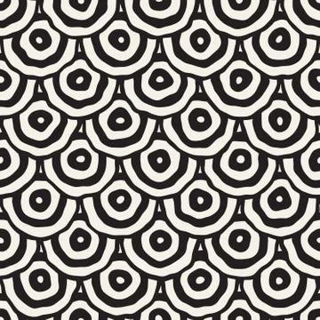 Rough Line Hand Drawn Circles. Vector Seamless Black and White Pattern 스톡 일러스트