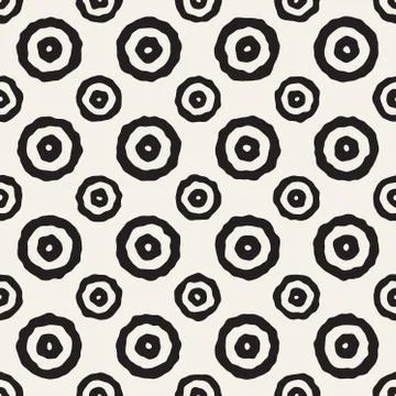 Rough Line Hand Drawn Circles. Vector Seamless Black and White Pattern. 스톡 일러스트