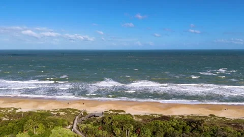 Rough ocean at the beach 스톡 동영상 254829069