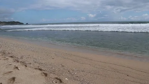 Rough Ocean Waves Tropical Beach. Stock Footage 166823107