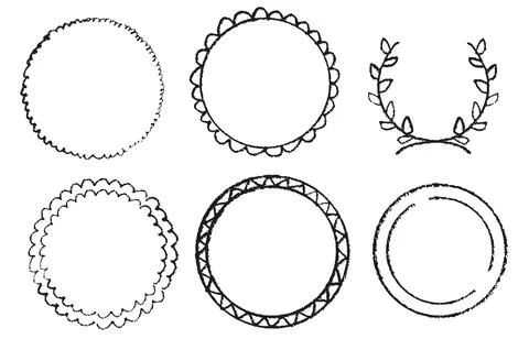 Rough pencil-drawn circular frame illustration. Warm and simple hand-drawn .. Stock Illustration