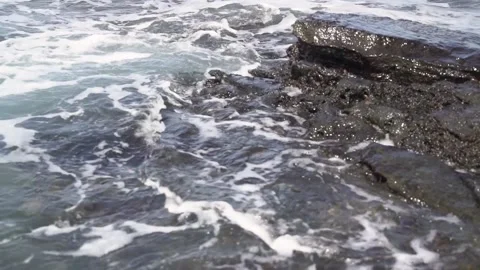 Rough sea at the shore 動画素材 148354057