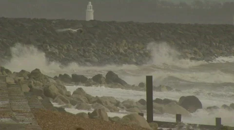 Rough seas breaking on rocks Stock Footage 503414