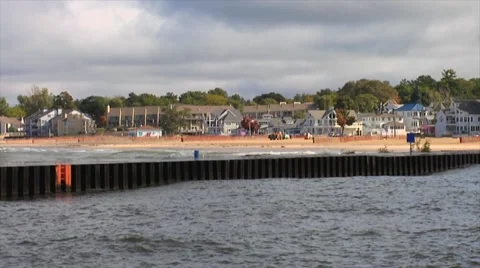 Rough Waters by the Pier Vidéo 56586555