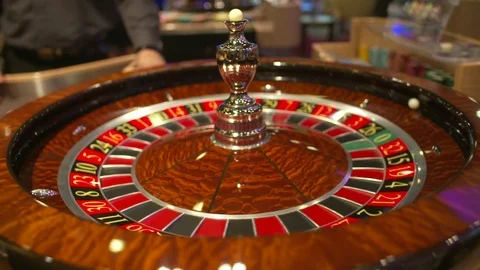 Roulette spinning Stockbeeldmateriaal 82930445