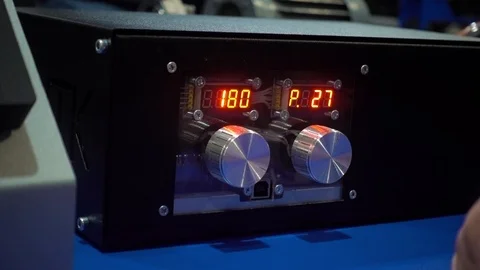 Round knobs for power control with electronic display 스톡 동영상 121194272