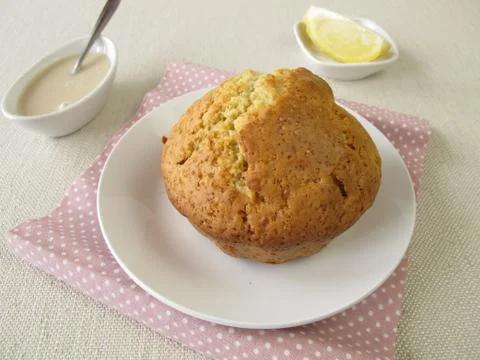 Round lemon cake Stock Photos