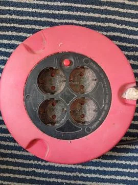 Round Power Extension Socket with Multiple Outlets Close Up Foto stock