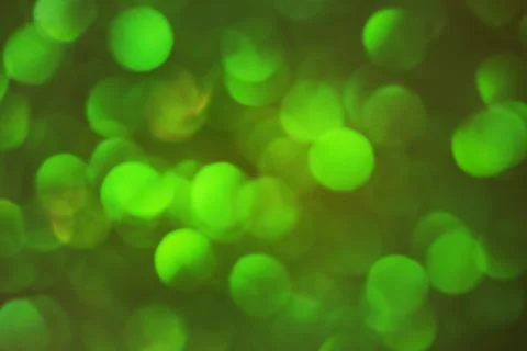 Round shape defocus lights are green. Material for the designer. Blurred boke Foto stock