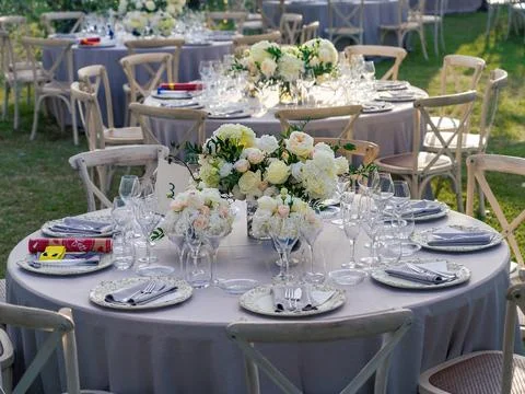 Round table for 8 guests decorated for celebrations Stock Photos