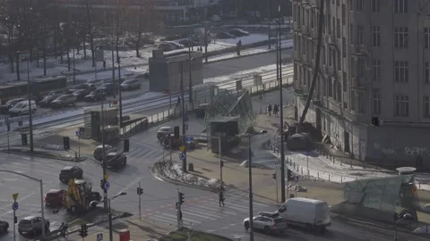 Roundabout on a cold day Stock-Footage 147750178
