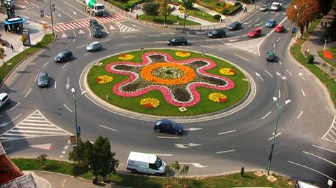 Roundabout Summer Vídeo Stock 7760593