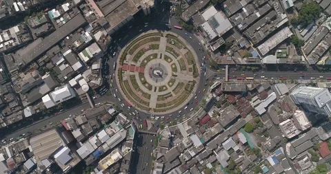 Roundabout Traffic 4k Stock Footage 87491032