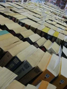 Row of Books Stock Photos