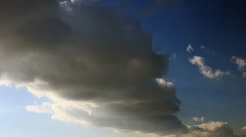Row clouds dissipates Stock-Footage 54132668