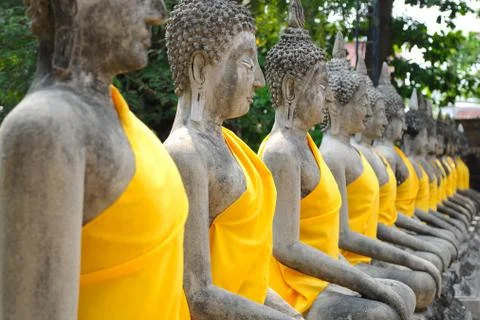 Row of the ruin image of buddha Foto stock