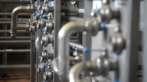 Row of tanks in microbrewery 스톡 동영상 62761862