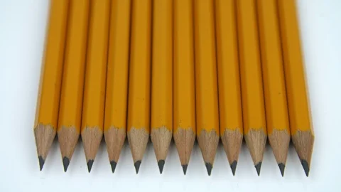 A row of yellow pencils 動画素材 88666815