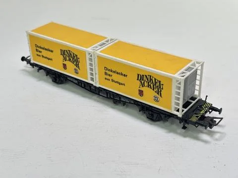 Rowa DB Type double container wagon Dinkel Acker beer model railway Foto stock