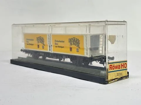 Rowa DB Type double container wagon Dinkel Acker beer model railway Stock Photos