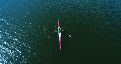 Rower Training Aerial Long  Shot Vidéo 87946036