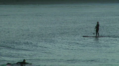 Rowing The Board Out 2 Stock-Footage 346614