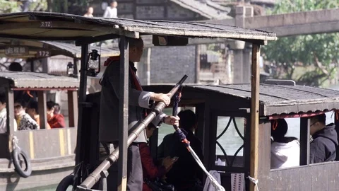 Rowing man closeup 스톡 동영상 126396949