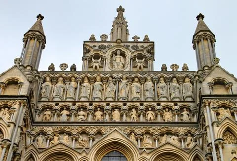 Rows of statues on the impressive West facade of Wells Cathedral in Somerset Stock Photos