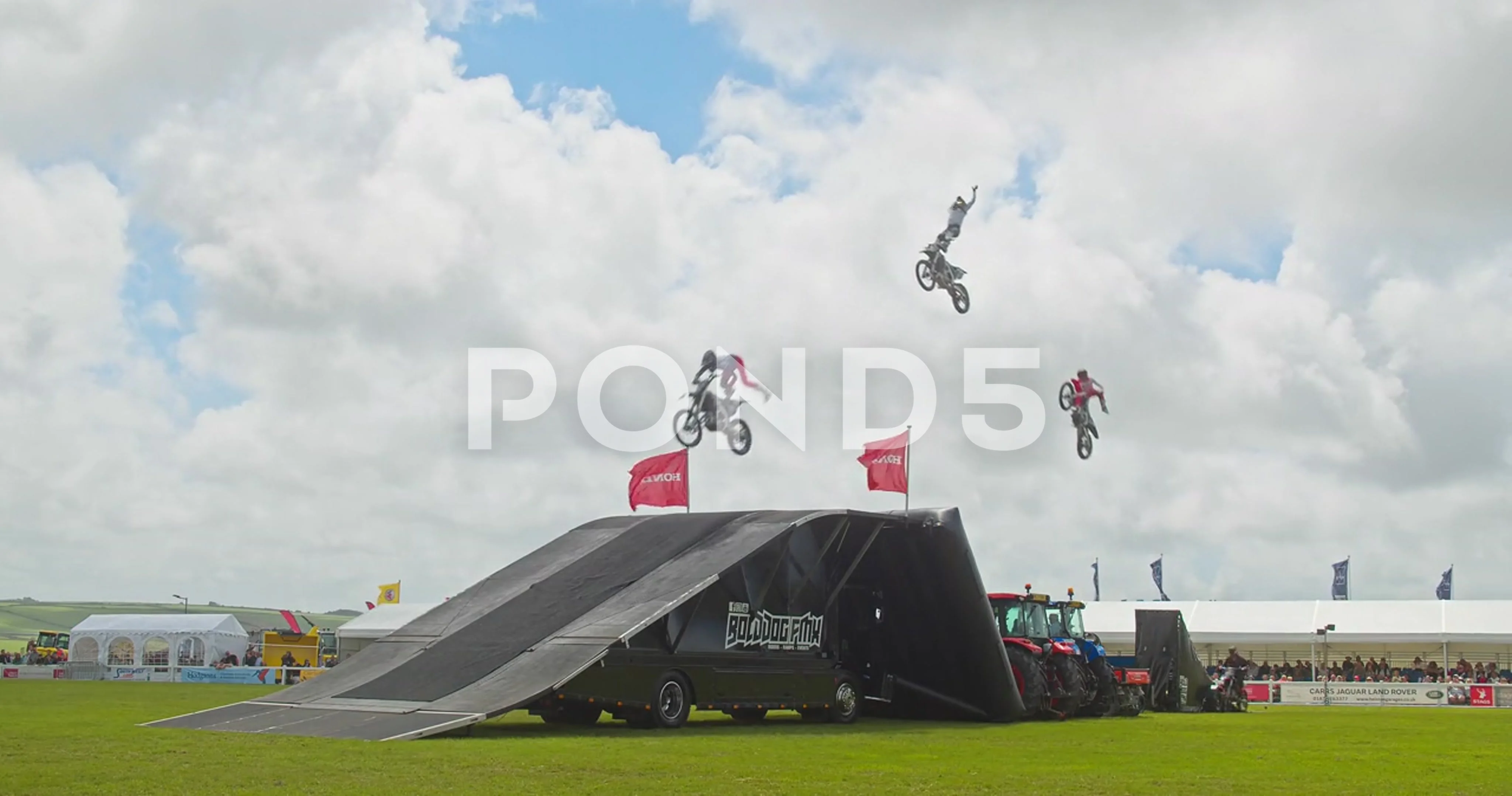 Bolddog - Freestyle Motocross Stunt Display Show