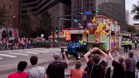 Royal Court float in Thoth parade 2018 4k Stock Footage 86338312