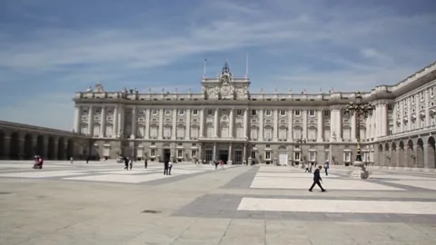 Royal palace of Madrid Stock Footage 136578600