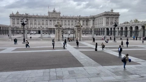 Royal palace Madrid, sunny day, 4k 스톡 동영상 223394953