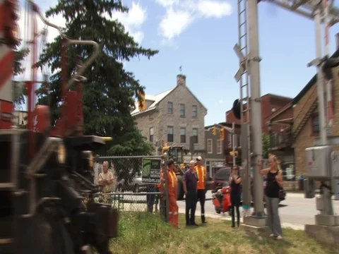 RR track removal - engine slowly rolls into frame Stockbeeldmateriaal 74175101