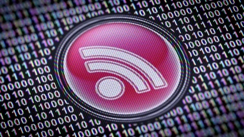 RSS icon. Binary code ( array of bits ) in the screen. Looping footage 動画素材 110727388