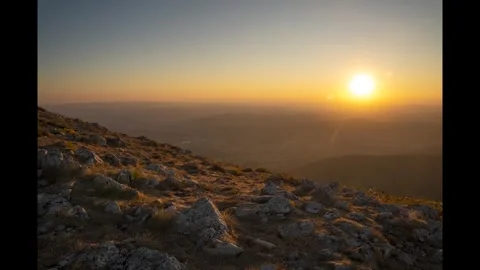 Rtanj Mountain Sunrise Timelapse 4K - First Rays Over Siljak Peak Serbia Video stock 330497906