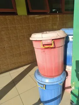 Rubbish bin Stock Photos