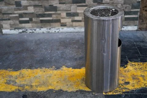 Rubbish bin Stock Photos