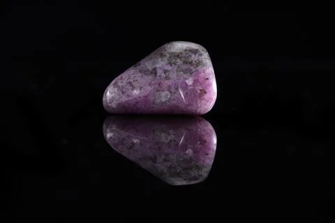 Ruby in Cordierite Stock-Fotos