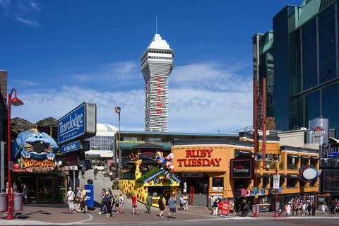 Ruby Tuesday restaurant and various tourist attractions Niagara Falls, Canada Stock Photos